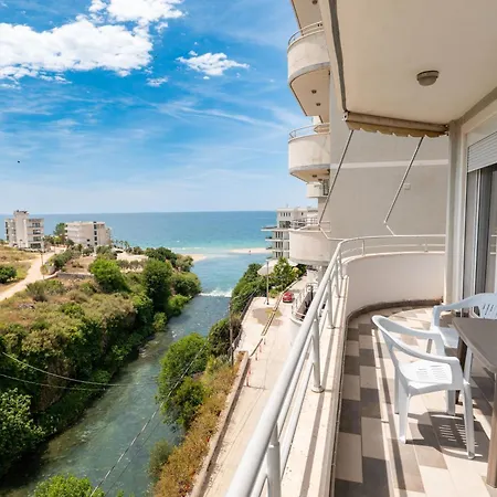 River & Sea View Premium Lägenhet